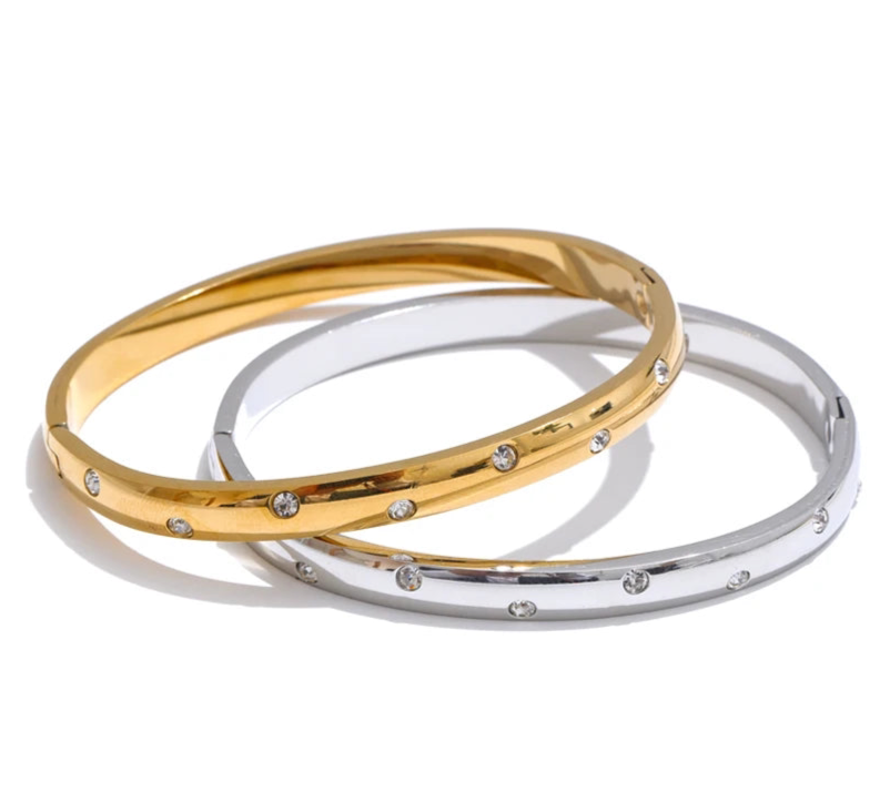 Cleo Bangle