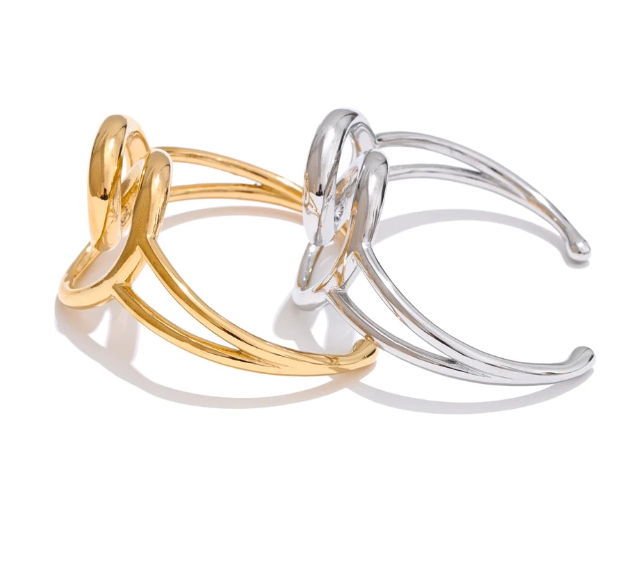 Mia Bangle