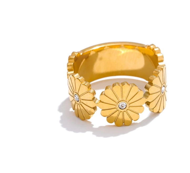 Lioré Ring
