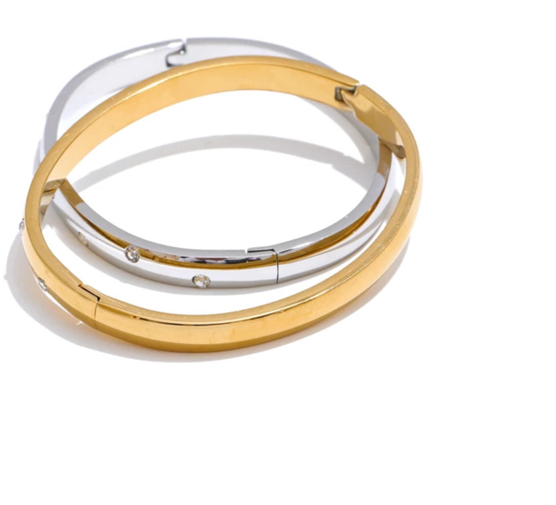 Cleo Bangle