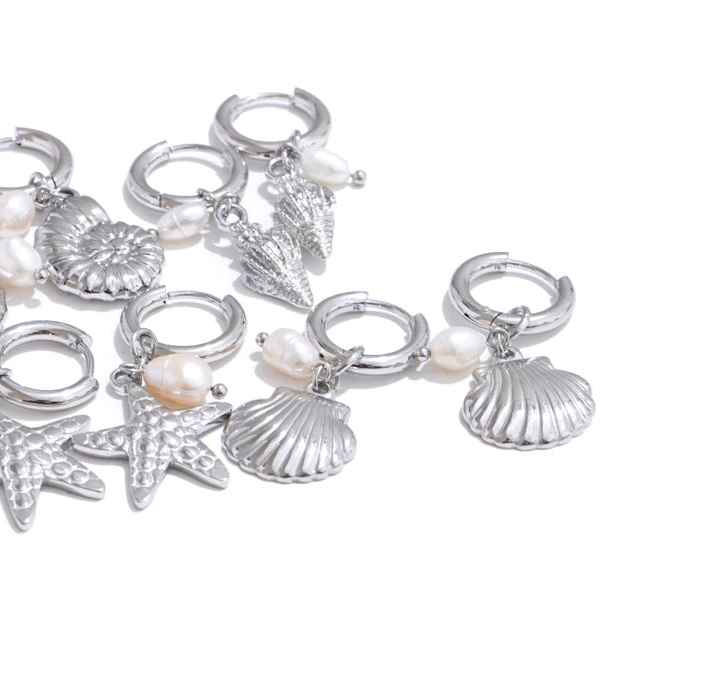 Kaia Earrings