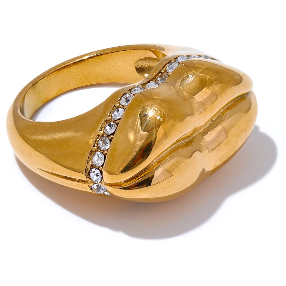 Lip Service Ring