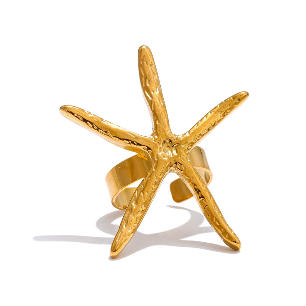 Lucia Ring