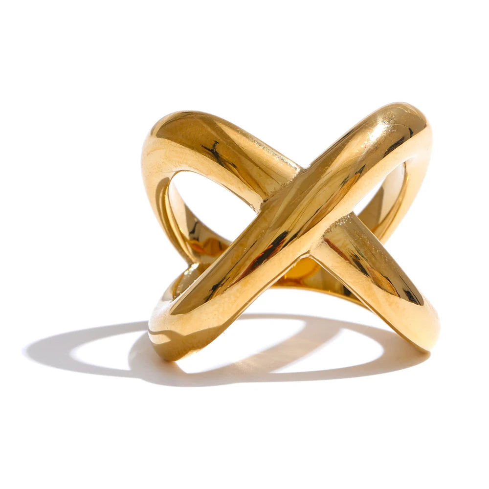 Thea Ring