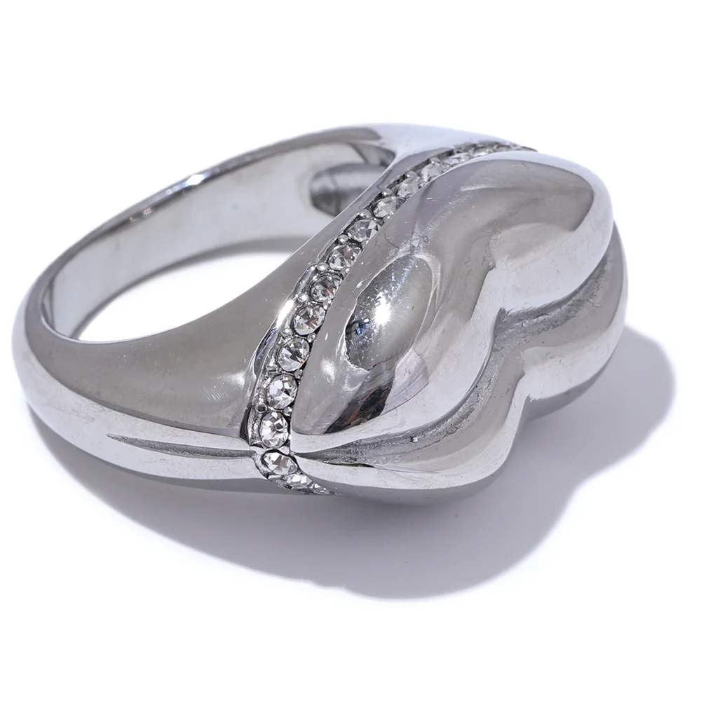 Lip Service Ring