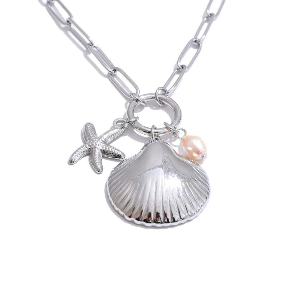 Amira Necklace