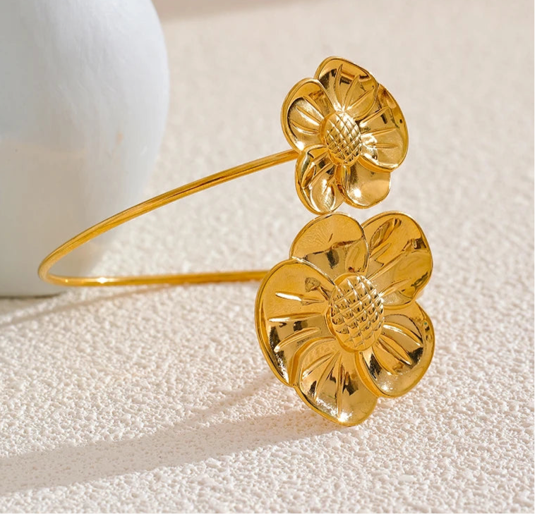 Orla Cuff