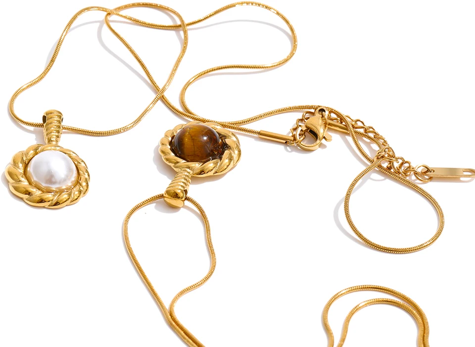 Orla Necklace