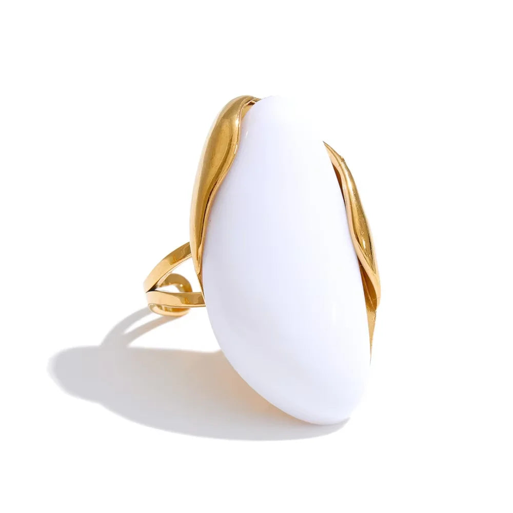 Amara Ring