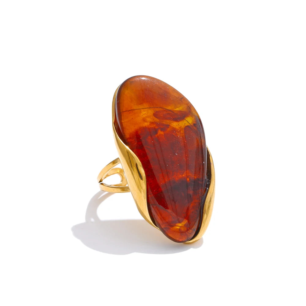 Amara Ring