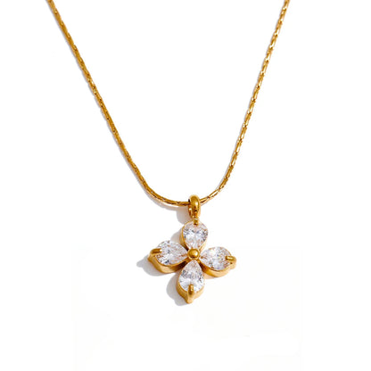 Stella Necklace