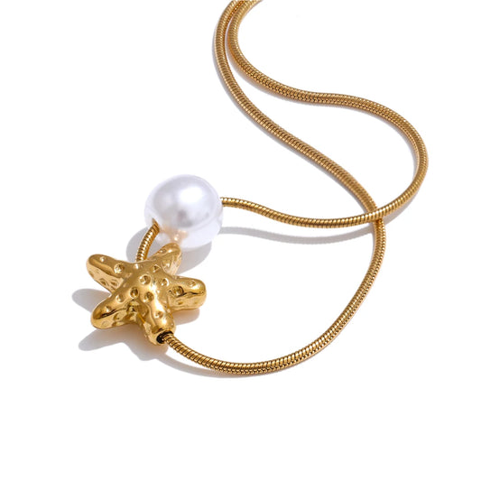 Elle Necklace