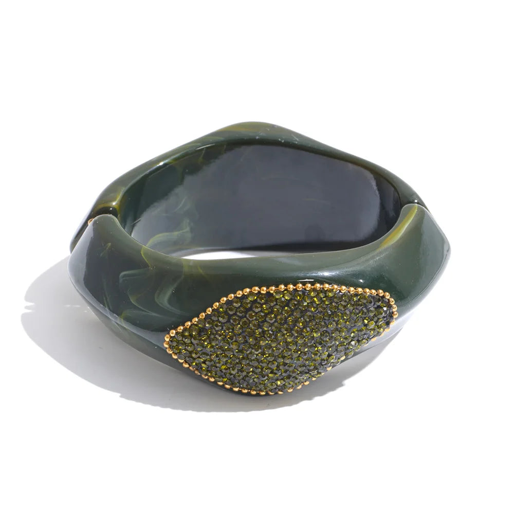 Brenda Bangle