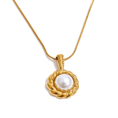 Orla Necklace