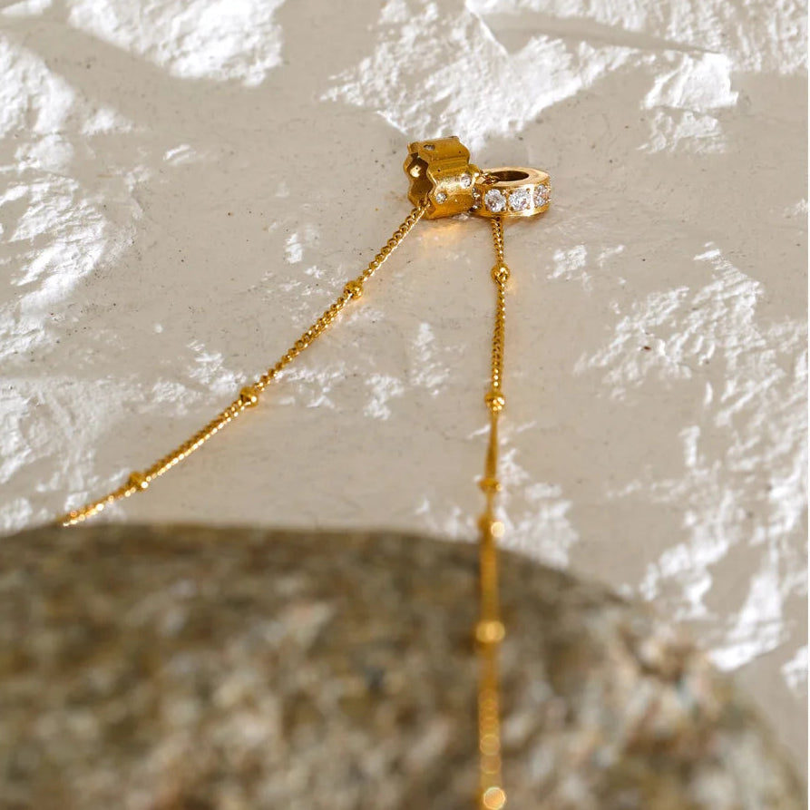 A delicate gold chain necklace, stainless steel  waterproof